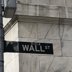 2022